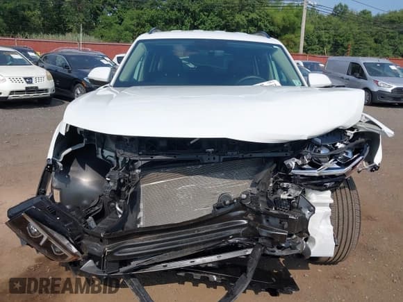 ✅ 2022 Volkswagen Atlas SE • VIN: 1V2LP2CA4NC521669 • Lot: 42870781. Listed on IAAI with 30,701 mi. Free auction sales archive from the USA and detailed vehicle history report at DreamBid. Image 12.