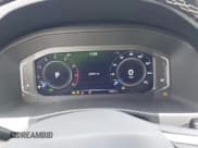 ✅ 2022 Volkswagen Atlas SE • VIN: 1V2JE2CA5NC220468 • Lot: 40873030. Wystawiony na IAAI z przebiegiem 78 867 mil. Bezpłatny archiwum sprzedaży aukcyjnych z USA i szczegółowy raport historii pojazdu na DreamBid. Zdjęcie 7.