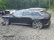 ✅ 2024 Cadillac LYRIQ Luxury • VIN: 1GYKPSRK1RZ122552 • Lot: 63737395. Wystawiony na Copart z przebiegiem 8 459 mil. Bezpłatny archiwum sprzedaży aukcyjnych z USA i szczegółowy raport historii pojazdu na DreamBid. Zdjęcie 2.