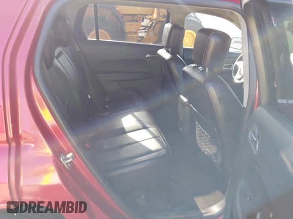 ✅ 2014 GMC Terrain SLT • VIN: 2GKFLXEK7E6259821 • Лот: 42709104. Опубликован ранее на IAAI с пробегом 215 512 миль. Бесплатный доступ к архиву аукционных продаж из США и подробный отчёт об истории автомобиля на DreamBid. Изображение 8.