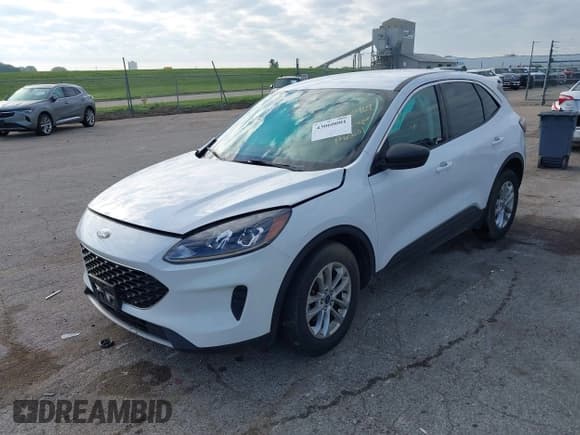 ✅ 2022 Ford Escape SE • VIN: 1FMCU9G63NUA65601 • Lot: 43060001. Wystawiony na IAAI z przebiegiem 62 985 mil. Bezpłatny archiwum sprzedaży aukcyjnych z USA i szczegółowy raport historii pojazdu na DreamBid. Zdjęcie 2.