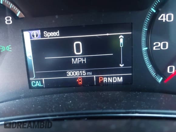 ✅ 2017 Chevrolet Impala LT • VIN: 2G1105SA8H9142176 • Lot: 43580865. Wystawiony na IAAI z przebiegiem 300 615 mil. Bezpłatny archiwum sprzedaży aukcyjnych z USA i szczegółowy raport historii pojazdu na DreamBid. Zdjęcie 15.