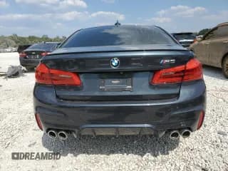 ✅ 2018 BMW M5 • VIN: WBSJF0C58JB282672 • Lot: 66288923. Wystawiony na Copart z przebiegiem 53 658 mil. Bezpłatny archiwum sprzedaży aukcyjnych z USA i szczegółowy raport historii pojazdu na DreamBid. Zdjęcie 6.