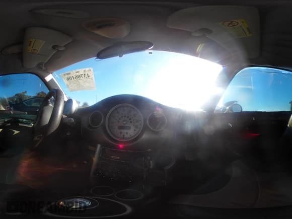 ✅ 2004 MINI Hardtop S • VIN: WMWRE33414TD80639 • Lot: 43706106. Listed on IAAI with 81,494 mi. Free auction sales archive from the USA and detailed vehicle history report at DreamBid. Image 18.