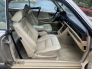 ✅ 1991 Mercedes-Benz 560 • VIN: WDBCA45E2MA558713 • Лот: 79507724. Опубликован ранее на Copart с пробегом 112 400 миль. Бесплатный доступ к архиву аукционных продаж из США и подробный отчёт об истории автомобиля на DreamBid. Изображение 5.