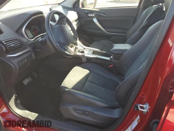 ✅ 2022 Mitsubishi Eclipse Cross SE • VIN: JA4ATWAA8NZ002226 • Lot: 42718015. Wystawiony na Copart z przebiegiem 27 146 mil. Bezpłatny archiwum sprzedaży aukcyjnych z USA i szczegółowy raport historii pojazdu na DreamBid. Zdjęcie 7.