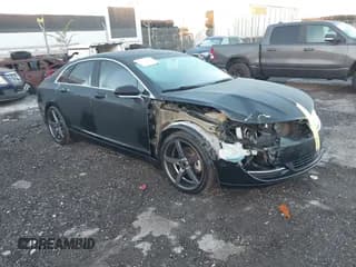 ✅ 2016 Lincoln MKZ • VIN: 3LN6L2J90GR633985 • Lot: 43474255. Wystawiony na IAAI z przebiegiem 96 443 mil. Bezpłatny archiwum sprzedaży aukcyjnych z USA i szczegółowy raport historii pojazdu na DreamBid. Zdjęcie 1.