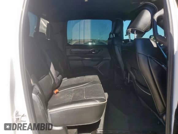 2022 Ram 1500 Limited z VIN 1C6SRFHT4NN375309, wystawiony jako Copart lot #85382785 z przebiegiem 11 873 mil mil oraz Szkoda całkowita • Salvage title. Historia ofert i sprzedaży dostępna na DreamBid. Obrazek 10.