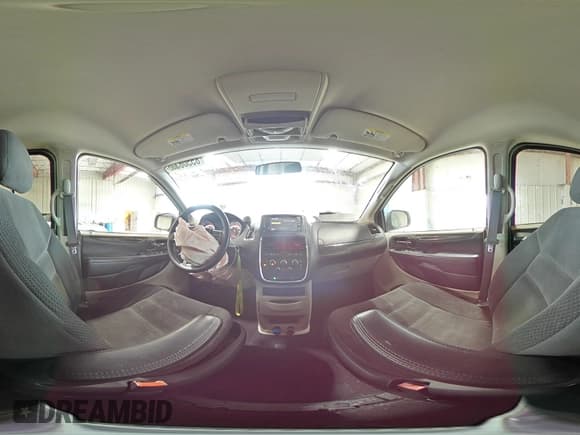 ✅ 2018 Dodge Grand Caravan SE Plus • VIN: 2C4RDGBG4JR273089 • Lot: 85506315. Wystawiony na Copart z przebiegiem 133 893 mil. Bezpłatny archiwum sprzedaży aukcyjnych z USA i szczegółowy raport historii pojazdu na DreamBid. Zdjęcie 15.