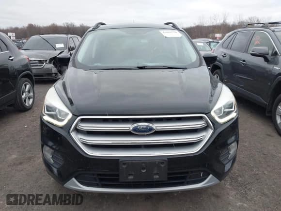 ✅ 2017 Ford Escape SE • VIN: 1FMCU9GD4HUC85641 • Lot: 43802778. Listed on IAAI with 48,607 mi. Free auction sales archive from the USA and detailed vehicle history report at DreamBid. Image 12.
