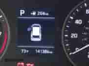 2019 Hyundai Tucson SE z VIN KM8J23A45KU910414, wystawiony jako IAAI lot #43338449 z przebiegiem 141 386 mil mil oraz . Historia ofert i sprzedaży dostępna na DreamBid. Obrazek 15.