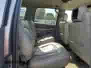 2002 Chevrolet Suburban Z71 с VIN 3GNFK16T02G237847, выставлен на аукционе Copart как лот 85391084 с пробегом 277 509 миль миль и Чистый • Clean title. История ставок и продаж доступна на DreamBid. Изображение 11.