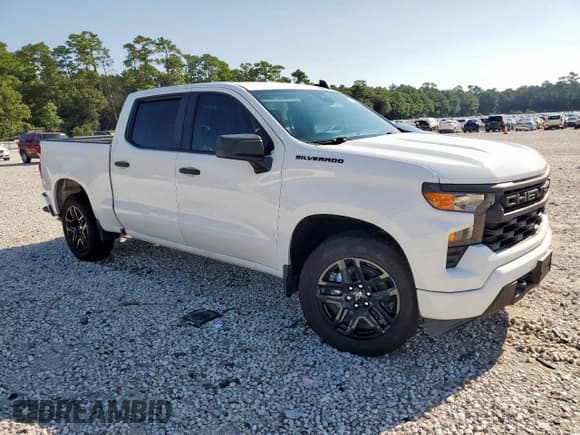 ✅ 2023 Chevrolet Silverado 1500 Custom • VIN: 1GCPABEK0PZ139861 • Lot: 71913635. Wystawiony na Copart z przebiegiem 43 641 mil. Bezpłatny archiwum sprzedaży aukcyjnych z USA i szczegółowy raport historii pojazdu na DreamBid. Zdjęcie 4.