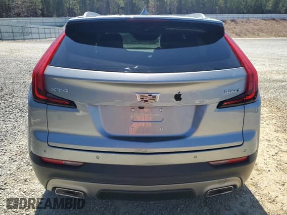 ✅ 2023 Cadillac XT4 FWD Premium Luxury • VIN: 1GYFZCR42PF170188 • Lot: 48849355. Wystawiony na Copart z przebiegiem 48 810 mil. Bezpłatny archiwum sprzedaży aukcyjnych z USA i szczegółowy raport historii pojazdu na DreamBid. Zdjęcie 6.