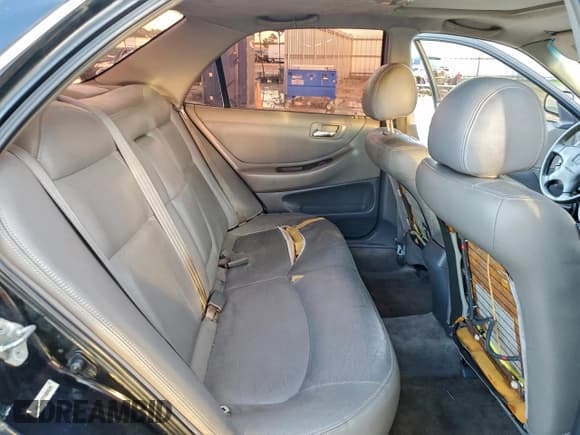 ✅ 2000 Honda Accord EX • VIN: 1HGCG1657YA090689 • Lot: 94690255. Listed on Copart with 262,804 mi. Free auction sales archive from the USA and detailed vehicle history report at DreamBid. Image 10.