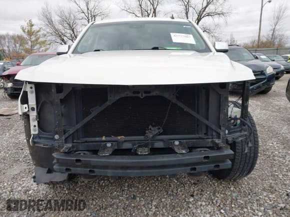 ✅ 2015 Chevrolet Suburban LTZ • VIN: 1GNSKKKC7FR290156 • Lot: 43777007. Listed on IAAI with 145,354 mi. Free auction sales archive from the USA and detailed vehicle history report at DreamBid. Image 13.