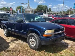 ✅ 2004 Chevrolet S-10 LS • VIN: 1GCDT13X84K139701 • Лот: 51993215. Опубликован ранее на Copart с пробегом Не указан. Бесплатный доступ к архиву аукционных продаж из США и подробный отчёт об истории автомобиля на DreamBid. Изображение 1.