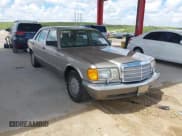 ✅ 1987 Mercedes-Benz 420 SEL • VIN: WDBCA35DXHA340557 • Lot: 42507501. Wystawiony na IAAI z przebiegiem 69 027 mil. Bezpłatny archiwum sprzedaży aukcyjnych z USA i szczegółowy raport historii pojazdu na DreamBid. Zdjęcie 1.