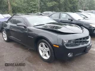 2011 Chevrolet Camaro 1LT z VIN 2G1FB1ED5B9113448, wystawiony jako IAAI lot #42884778 z przebiegiem 101 587 mil mil oraz . Historia ofert i sprzedaży dostępna na DreamBid. Obrazek 1.