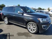 ✅ 2018 Ford Expedition Platinum • VIN: 1FMJU1MT1JEA22530 • Lot: 87279605. Wystawiony na Copart z przebiegiem 134 805 mil. Bezpłatny archiwum sprzedaży aukcyjnych z USA i szczegółowy raport historii pojazdu na DreamBid. Zdjęcie 4.