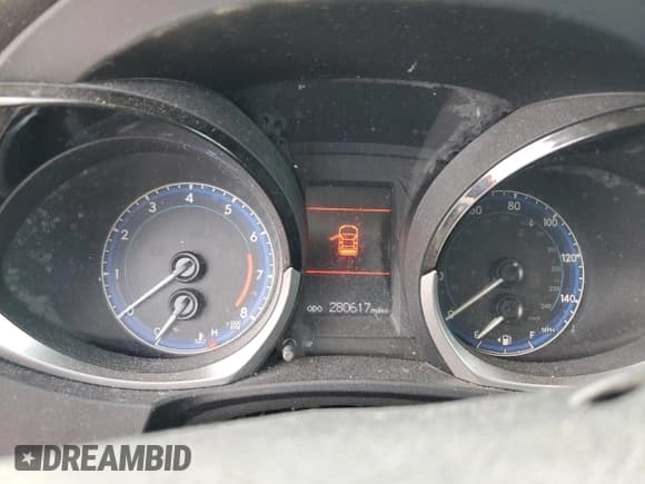 ✅ 2016 Toyota Corolla LE • VIN: 5YFBURHE7GP451640 • Lot: 87029385. Listed on Copart with 280,617 mi. Free auction sales archive from the USA and detailed vehicle history report at DreamBid. Image 9.