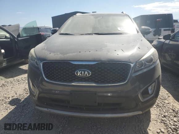 ✅ 2016 Kia Sorento EX • VIN: 5XYPHDA19GG023240 • Lot: 68980655. Listed on Copart with 67,595 mi. Free auction sales archive from the USA and detailed vehicle history report at DreamBid. Image 5.