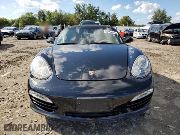 ✅ 2009 Porsche Boxster • VIN: WP0CA29869S710262 • Lot: 80154945. Wystawiony na Copart z przebiegiem 81 068 mil. Bezpłatny archiwum sprzedaży aukcyjnych z USA i szczegółowy raport historii pojazdu na DreamBid. Zdjęcie 5.