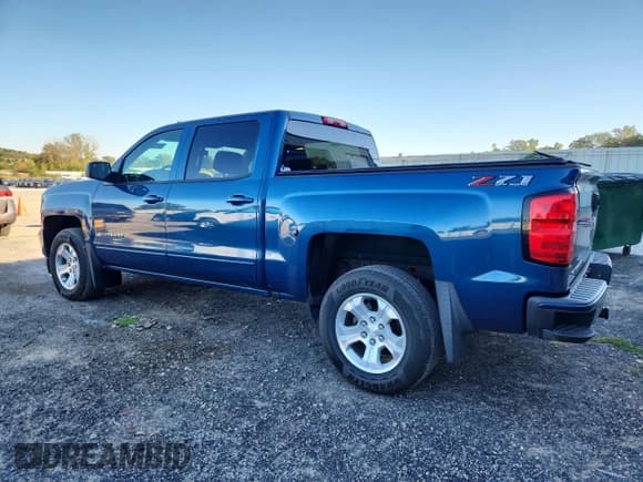 ✅ 2018 Chevrolet Silverado 1500 LT • VIN: 3GCUKREC5JG430204 • Лот: 81772435. Опубликован ранее на Copart с пробегом 114 751 миль. Бесплатный доступ к архиву аукционных продаж из США и подробный отчёт об истории автомобиля на DreamBid. Изображение 2.