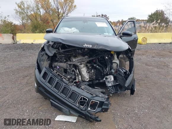 ✅ 2019 Jeep Compass Limited • VIN: 3C4NJDCB4KT651192 • Лот: 43571525. Опубликован ранее на IAAI с пробегом 80 626 миль. Бесплатный доступ к архиву аукционных продаж из США и подробный отчёт об истории автомобиля на DreamBid. Изображение 12.