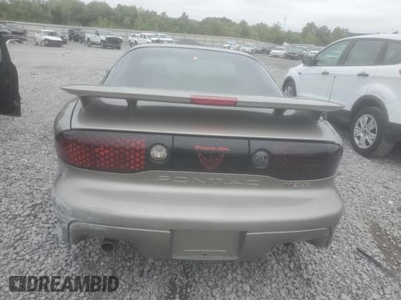 ✅ 2002 Pontiac Firebird Formula • VIN: 2G2FV22G222149338 • Lot: 66897975. Listed on Copart with 68,649 mi. Free auction sales archive from the USA and detailed vehicle history report at DreamBid. Image 6.