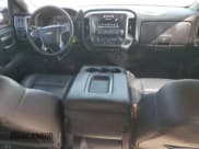 ✅ 2018 Chevrolet Silverado 1500 • VIN: 1GC4CZCY5JF196630 • Лот: 71878275. Опубликован ранее на Copart с пробегом 205 432 миль. Бесплатный доступ к архиву аукционных продаж из США и подробный отчёт об истории автомобиля на DreamBid. Изображение 8.