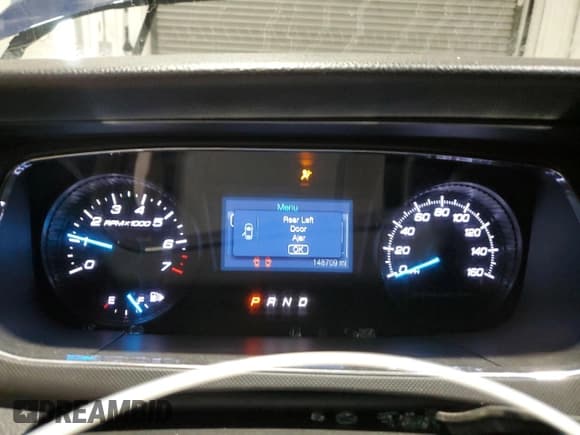 ✅ 2017 Ford Police Interceptor • VIN: 1FAHP2MK8HG103116 • Lot: 41881775. Wystawiony na Copart z przebiegiem 148 709 mil. Bezpłatny archiwum sprzedaży aukcyjnych z USA i szczegółowy raport historii pojazdu na DreamBid. Zdjęcie 9.