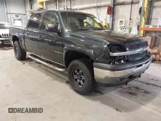 2005 Chevrolet Silverado 1500 Z71 z VIN 2GCEK13T451224265, wystawiony jako IAAI lot #41261475 z przebiegiem 172 606 mil mil oraz . Historia ofert i sprzedaży dostępna na DreamBid. Obrazek 1.