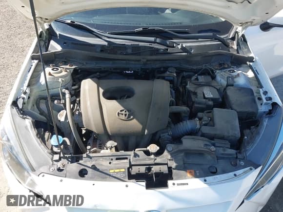 ✅ 2018 Toyota Yaris • VIN: 3MYDLBYV8JY329199 • Лот: 43352455. Опубликован ранее на IAAI с пробегом 77 549 миль. Бесплатный доступ к архиву аукционных продаж из США и подробный отчёт об истории автомобиля на DreamBid. Изображение 10.