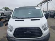 ✅ 2017 Ford Transit XL • VIN: 1FBZX2ZM5HKA56430 • Lot: 43011063. Wystawiony na IAAI z przebiegiem 146 319 mil. Bezpłatny archiwum sprzedaży aukcyjnych z USA i szczegółowy raport historii pojazdu na DreamBid. Zdjęcie 6.