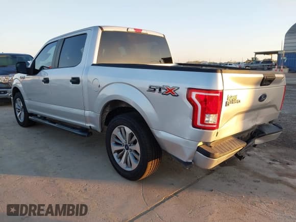 ✅ 2017 Ford F-150 XLT • VIN: 1FTEW1CP2HKE14190 • Лот: 43489253. Опубликован ранее на IAAI с пробегом 67 950 миль. Бесплатный доступ к архиву аукционных продаж из США и подробный отчёт об истории автомобиля на DreamBid. Изображение 3.