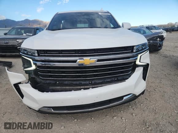 ✅ 2022 Chevrolet Suburban LT • VIN: 1GNSKCKD4NR190383 • Lot: 80880545. Listed on Copart with 96,010 mi. Free auction sales archive from the USA and detailed vehicle history report at DreamBid. Image 5.