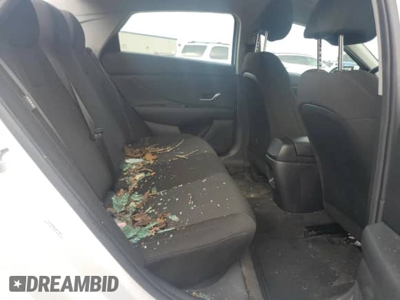 2025 Hyundai Elantra SE с VIN KMHLL4DG9SU974411, выставлен на аукционе Copart как лот 69435205 с пробегом 5 897 миль миль и Списание • Salvage title. История ставок и продаж доступна на DreamBid. Изображение 10.