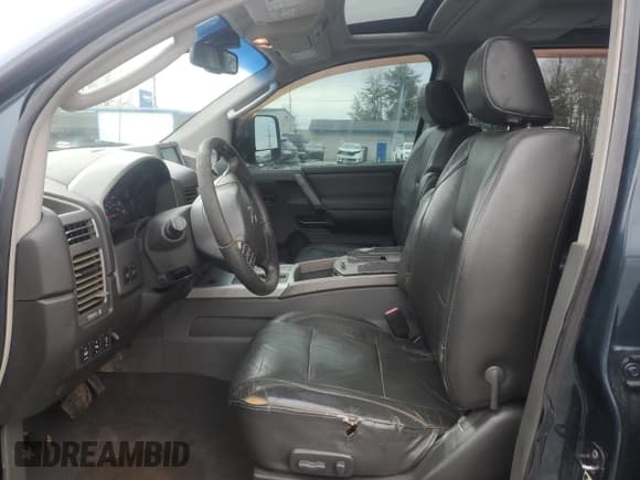 ✅ 2006 Nissan Titan LE • VIN: 1N6AA07B86N554744 • Лот: 48207595. Опубликован ранее на Copart с пробегом Не указан. Бесплатный доступ к архиву аукционных продаж из США и подробный отчёт об истории автомобиля на DreamBid. Изображение 7.