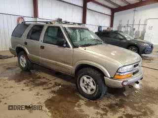 ✅ 2002 Chevrolet Blazer LS • VIN: 1GNDT13W92K177529 • Lot: 58219415. Wystawiony na Copart z przebiegiem 223 195 mil. Bezpłatny archiwum sprzedaży aukcyjnych z USA i szczegółowy raport historii pojazdu na DreamBid. Zdjęcie 4.