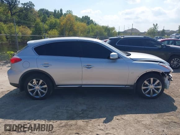 ✅ 2017 Infiniti QX50 • VIN: JN1BJ0RP7HM384906 • Лот: 43201112. Опубликован ранее на IAAI с пробегом Не указан. Бесплатный доступ к архиву аукционных продаж из США и подробный отчёт об истории автомобиля на DreamBid. Изображение 13.