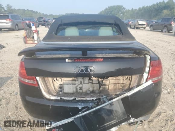 ✅ 2007 Audi S4 • VIN: WUARL48H27K901212 • Lot: 69492464. Wystawiony na Copart z przebiegiem Nie podano. Bezpłatny archiwum sprzedaży aukcyjnych z USA i szczegółowy raport historii pojazdu na DreamBid. Zdjęcie 6.