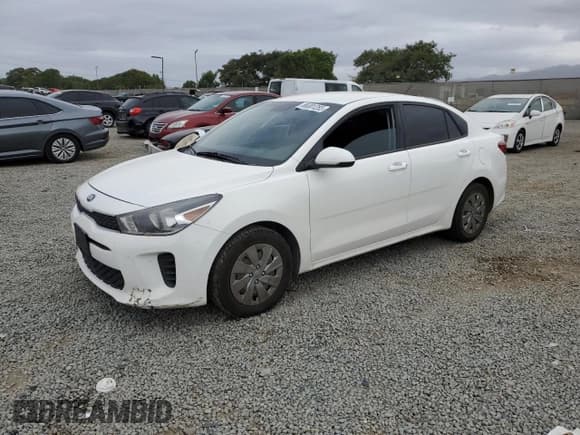 ✅ 2020 Kia Rio S • VIN: 3KPA24AD0LE260482 • Лот: 86301255. Опубликован ранее на Copart с пробегом 118 855 миль. Бесплатный доступ к архиву аукционных продаж из США и подробный отчёт об истории автомобиля на DreamBid. Изображение 1.