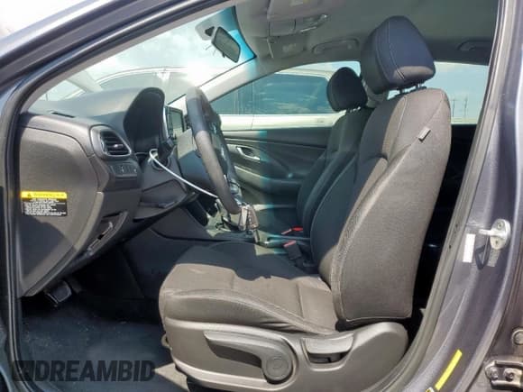 ✅ 2018 Hyundai Elantra • VIN: KMHH35LE5JU023956 • Lot: 80271945. Listed on Copart with 97,715 mi. Free auction sales archive from the USA and detailed vehicle history report at DreamBid. Image 7.