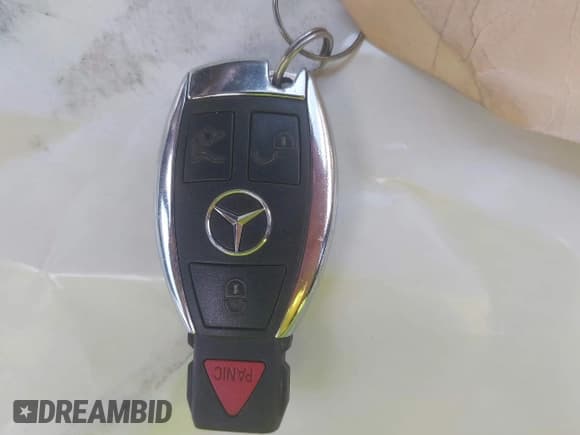 ✅ 2011 Mercedes-Benz S 550 • VIN: WDDNG8GB4BA406888 • Lot: 42681000. Listed on IAAI with 312,662 mi. Free auction sales archive from the USA and detailed vehicle history report at DreamBid. Image 11.