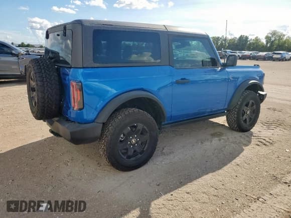 ✅ 2024 Ford Bronco Black Diamond • VIN: 1FMDE1AH9RLB15202 • Лот: 82072515. Опубликован ранее на Copart с пробегом 1 137 миль. Бесплатный доступ к архиву аукционных продаж из США и подробный отчёт об истории автомобиля на DreamBid. Изображение 3.