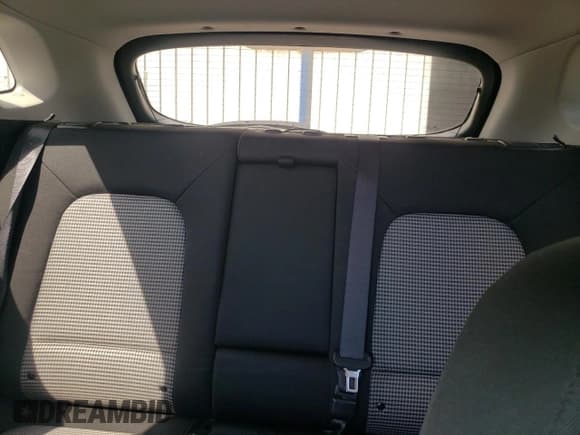 ✅ 2018 Hyundai Kona SEL • VIN: KM8K62AA2JU120141 • Лот: 72454594. Опубликован ранее на Copart с пробегом 222 458 миль. Бесплатный доступ к архиву аукционных продаж из США и подробный отчёт об истории автомобиля на DreamBid. Изображение 10.