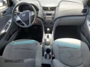 ✅ 2016 Hyundai Accent SE • VIN: KMHCT4AE5GU098916 • Лот: 56665334. Опубликован ранее на Copart с пробегом 87 947 миль. Бесплатный доступ к архиву аукционных продаж из США и подробный отчёт об истории автомобиля на DreamBid. Изображение 8.