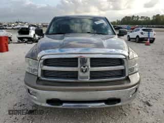 2009 Dodge 1500 SLT с VIN 1D3HB13T39J514805, выставлен на аукционе Copart как лот 80077394 с пробегом 186 697 миль миль и Чистый • Clean title. История ставок и продаж доступна на DreamBid. Изображение 5.