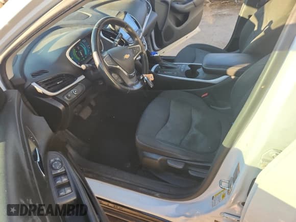 ✅ 2017 Chevrolet Volt LT • VIN: 1G1RC6S56HU124166 • Lot: 91224285. Wystawiony na Copart z przebiegiem 164 217 mil. Bezpłatny archiwum sprzedaży aukcyjnych z USA i szczegółowy raport historii pojazdu na DreamBid. Zdjęcie 7.